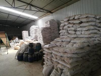 工业盐与日用化学产品 生产中的基础原料与生活中的隐形助手